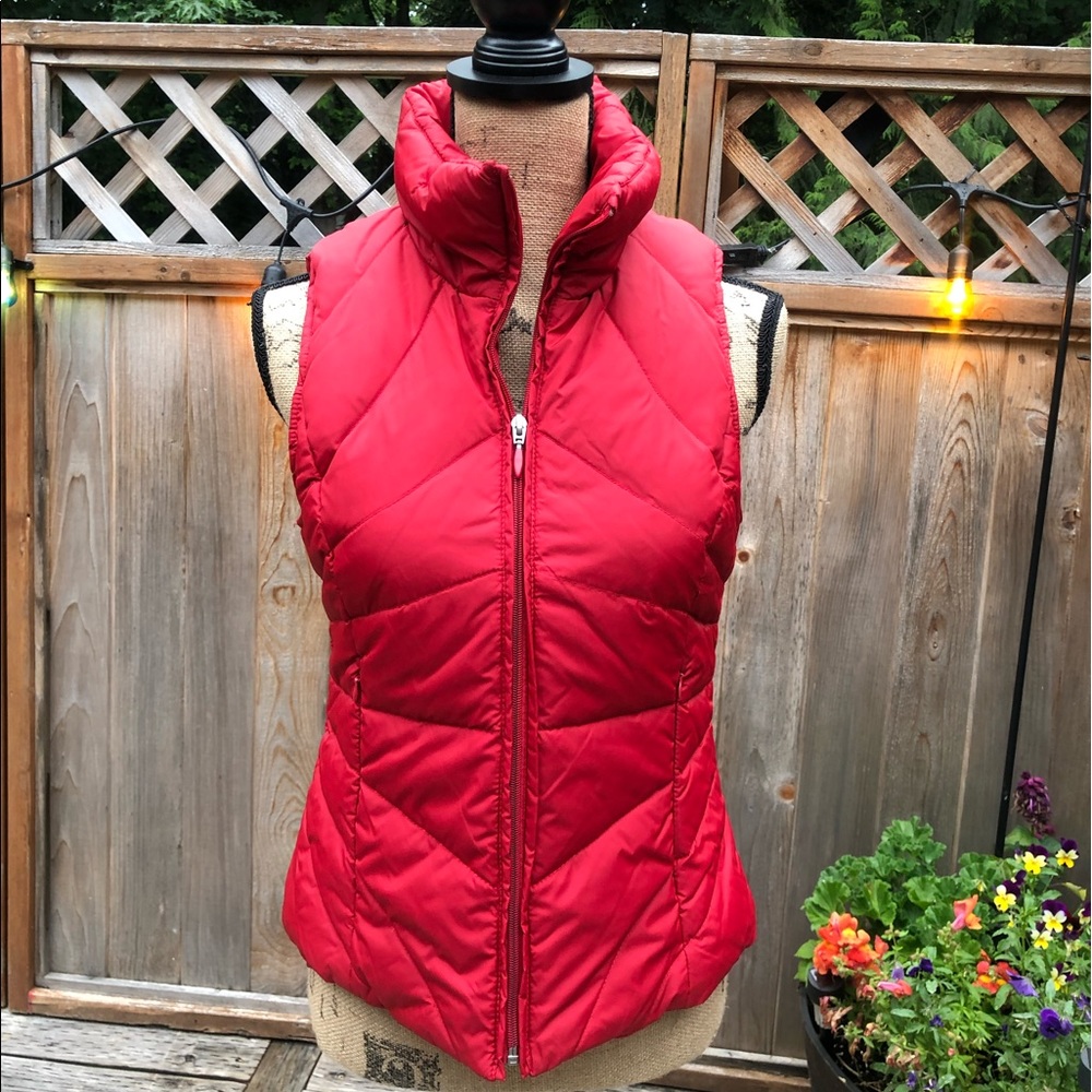 Kenneth Cole Puffy red vest